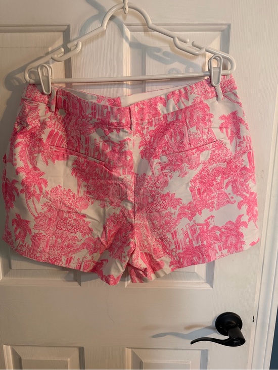 Lilly Pulitzer Pants - Lilly Pulitzer Pink White Palm Beach Toile Shorts Size 16